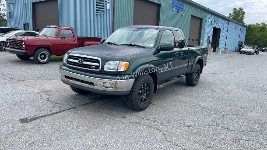 2002 Toyota Tundra Limited V V8, 4.7