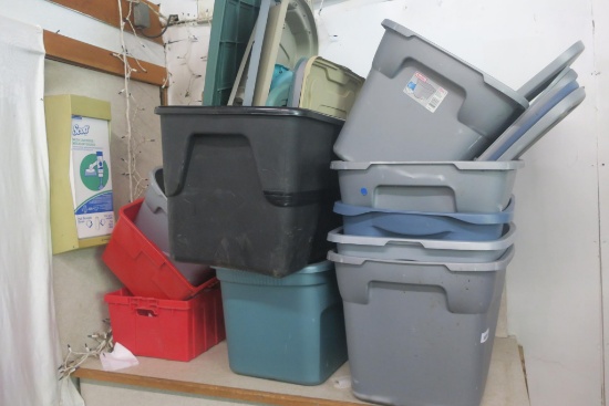 Empty Plastic Buckets & Tops