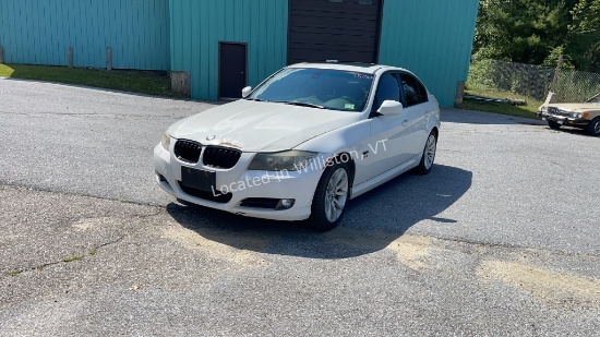 2011 BMW 3 Series 328i xDrive I6, 3