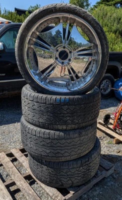 (4) 24" Polished Aluminum Wheels