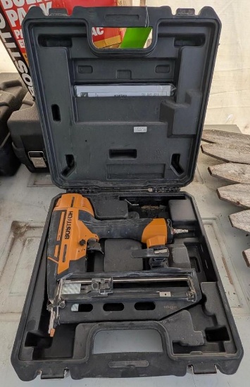 Bostitch Pneumatic Finish Nailer