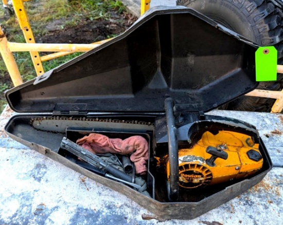 Poulan Chainsaw W/ Poly Case