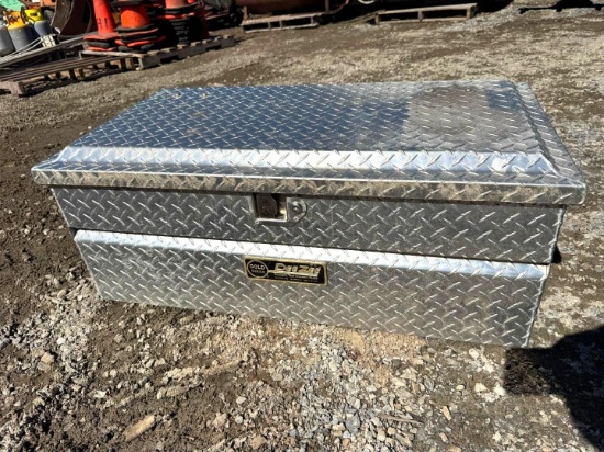 Dee Zee Diamond Plate Aluminum Tool Box
