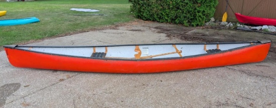 15' Poly Canoe