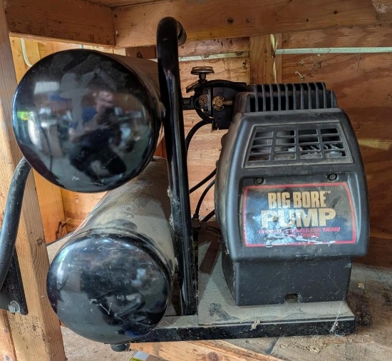 Big Bore 4 Gal Electric Air Compressor & Hose Reel
