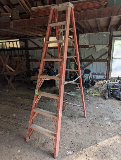 8' Fiberglass & Aluminum Step Ladder