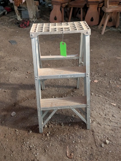 3' Metalite Aluminum Step Ladder