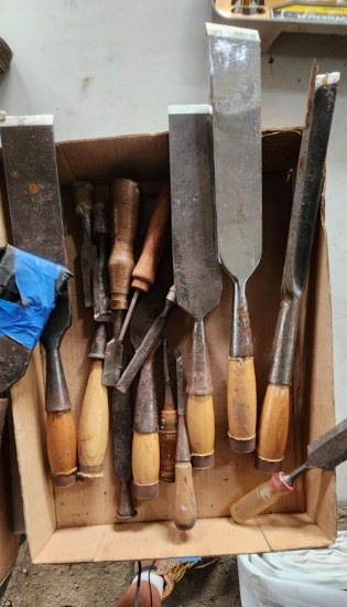 Assorted Wood Chisels
