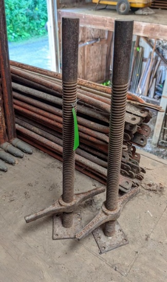 (2) Pipe Staging Foot Levelers