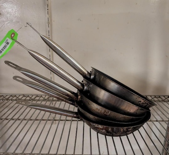 (5) Non-Stick Winco 8" dia. Skillets