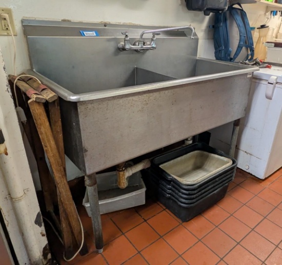 2-Bay Stainless Steel Sink w/ Faucet