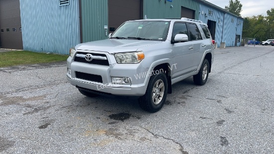 2011 Toyota 4Runner SR5 V6, 4