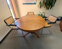 Antique Oak Dining Table w/ 2 Leaves