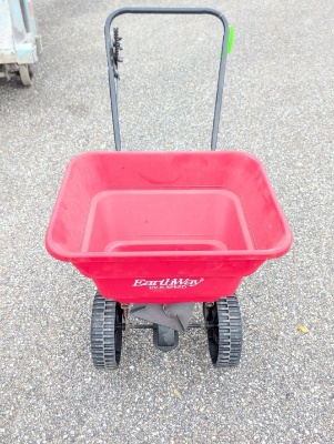EarthWay Spreader