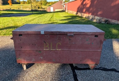 Roll Around Steel Tool Box