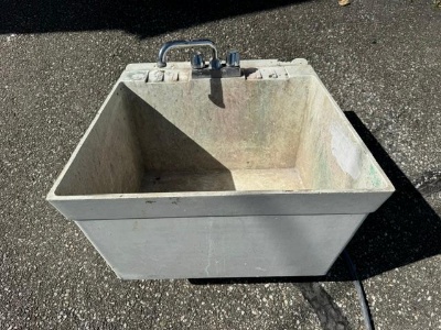 Fiberglass Laundry Sink