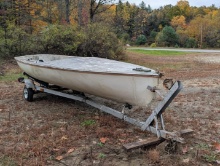 Chrysler 14'6" Sailboat