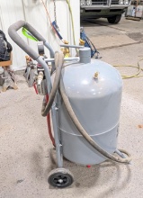 Central Machinery 110 lb Pressurized Abrasive Blaster