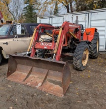 Zetor 5245 4WD Tractor w/ 590 Loader