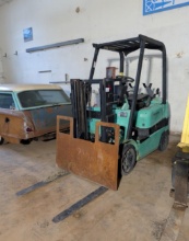 Mitsubishi FGC 20K Forklift