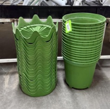 (16) 3 Gal. Grow Buckets