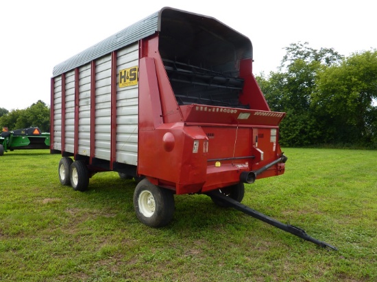 H&S 7+4  Self Unloading Rack w/ Tandem Running Gear