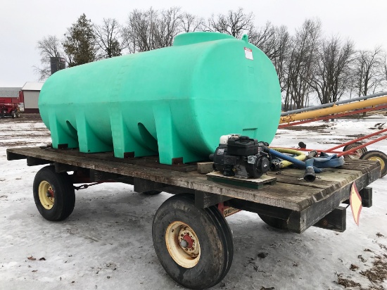 Wagon w/ 1,800 Gal Poly Tank