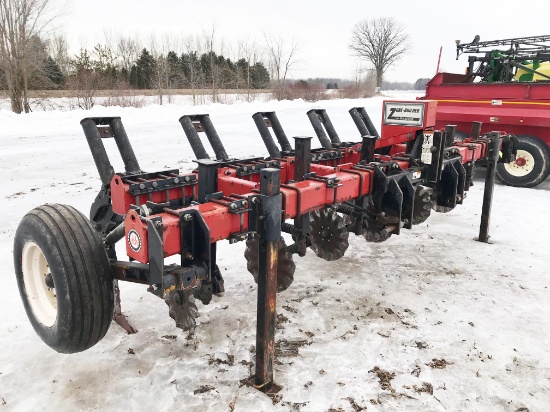 Unverferth  6 Row Zone Builder