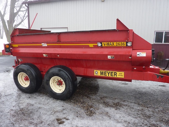 Meyer V-Max 2636 Spreader