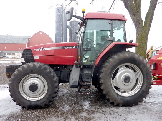 Case IH MX110 Tractor