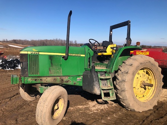 John Deere 7405 Tractor