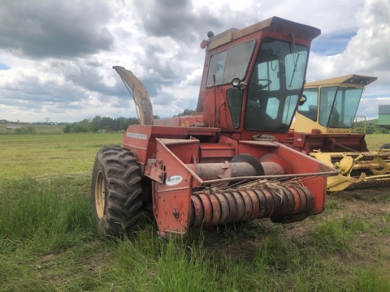 New Holland 709 Uni Super CHopper