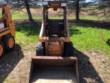 Case 1818 Skid Steer w/ Bucket