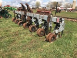 Hiniker 5000 Cultivator w/ 20ft Sweeps