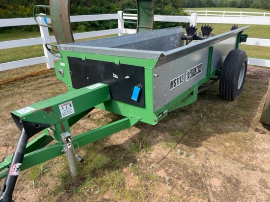 Frontier Manure Spreader - LIKE NEW!
