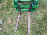 John Deere Pallet Forks