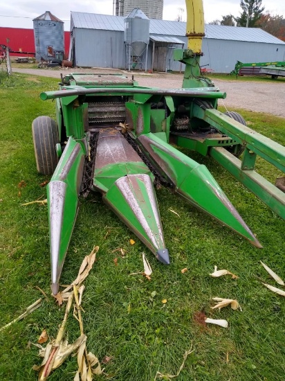 John Deere 2 Row Corn Head