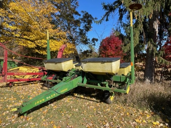 John Deere 7000 4 Row Corn Planter
