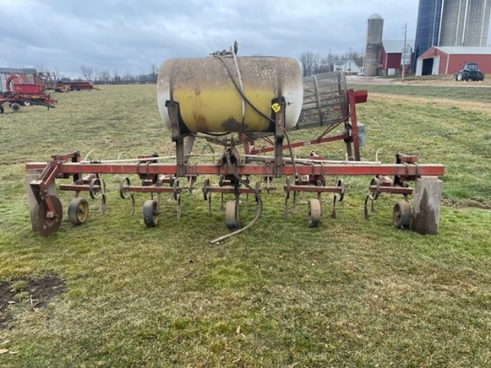4 Row Cultivator/ Applicator with Tank
