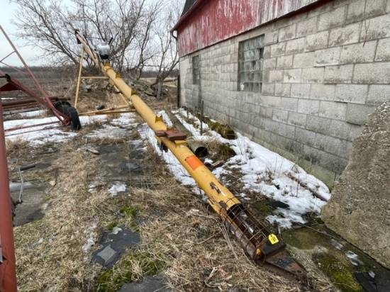 Sheyenne Westgo GS15 55ft Auger w/ Transport