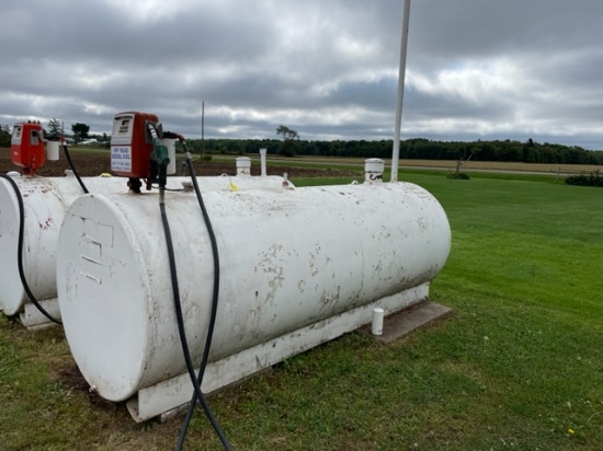 1,100 GAL FUEL TANK W/ ELECTRIC PUMP