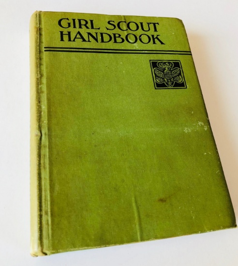 EARLY Girl Scout Handbook (1933)