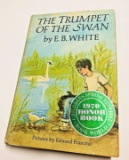 RARE Trumpet of the Swan by E.B. White (1970) First Edition $4.50 Dust Jacket