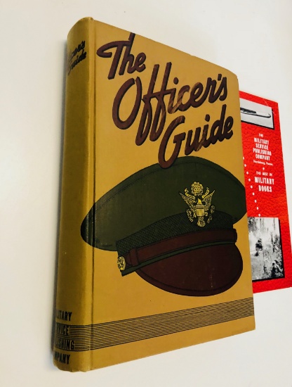 THE OFFICER'S GUIDE (1943) Owned by Soldier