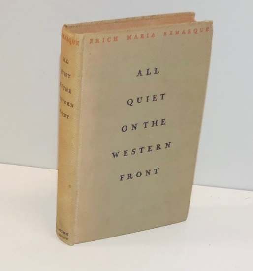 All Quiet on the Western Front by Erich Maria Remarque (1929) Essential Novel of the Great War WW1