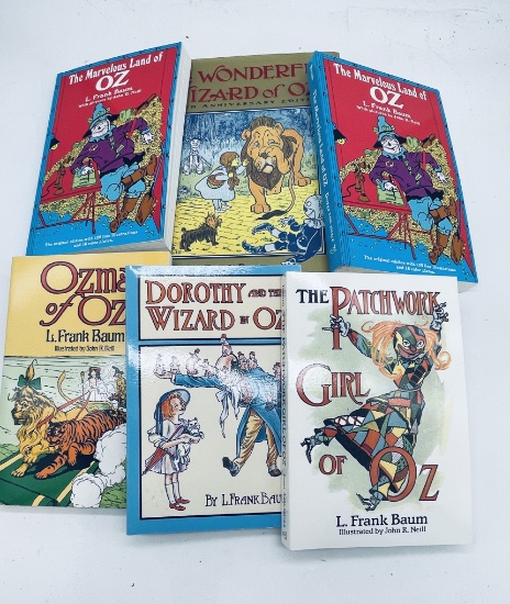 LARGE WIZARD OZ Book Collection