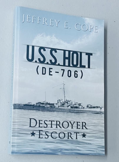 WW2: U.S.S. HOLT (DE-706) Destroyer Escort