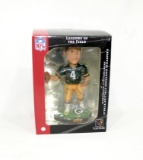 NFL Legends of The Field Brett Favre Green Bay Packers Bobble Head. Limited