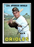 1967 Topps Baseball Card #60 Hall of Famer Luis Aparico Baltimore Irioles.