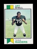 1973 Topps ROOKIE Football Card #77 Rookie Hall of Famer Art Shell Oakland